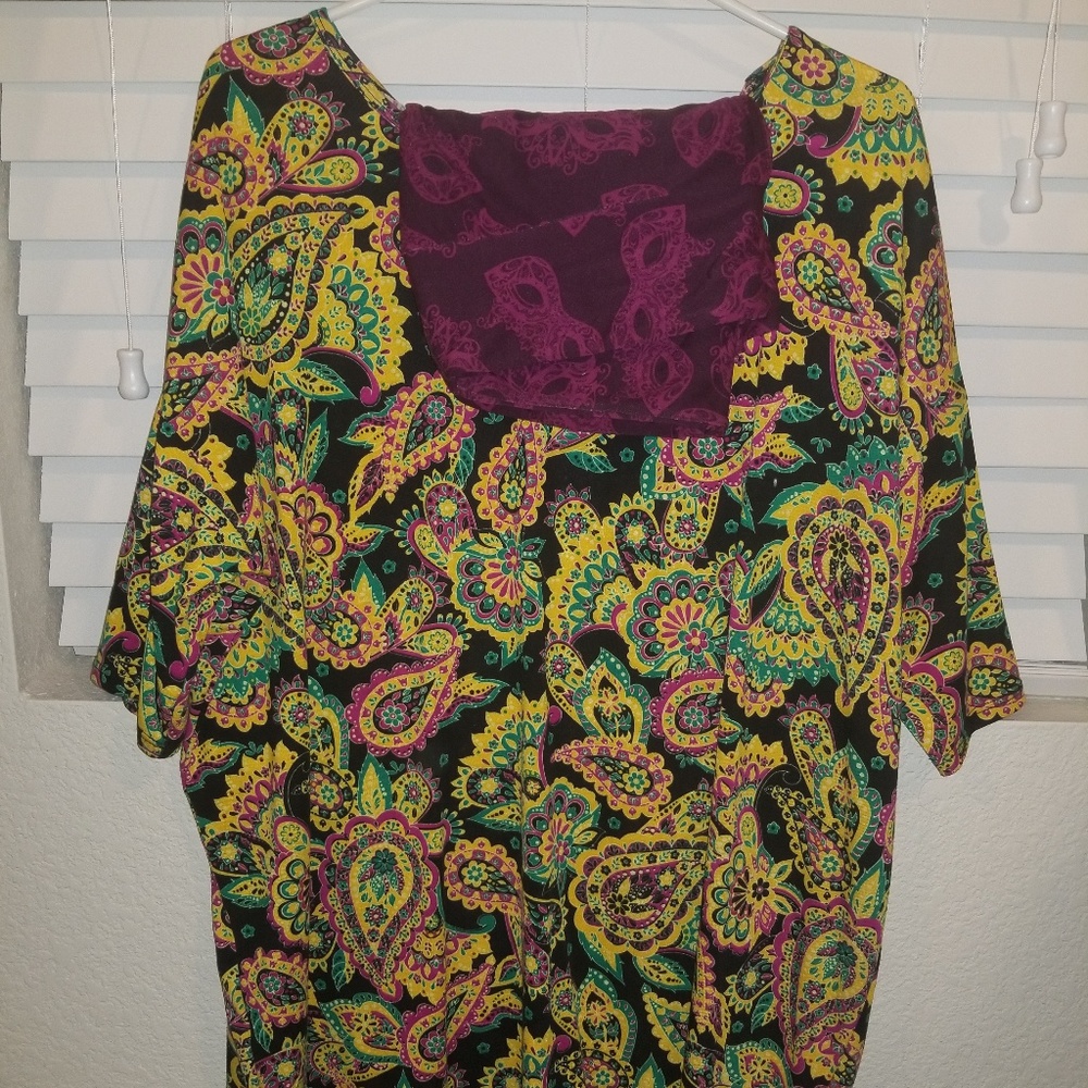 Lularoe Mardi Gras outfit L and TC